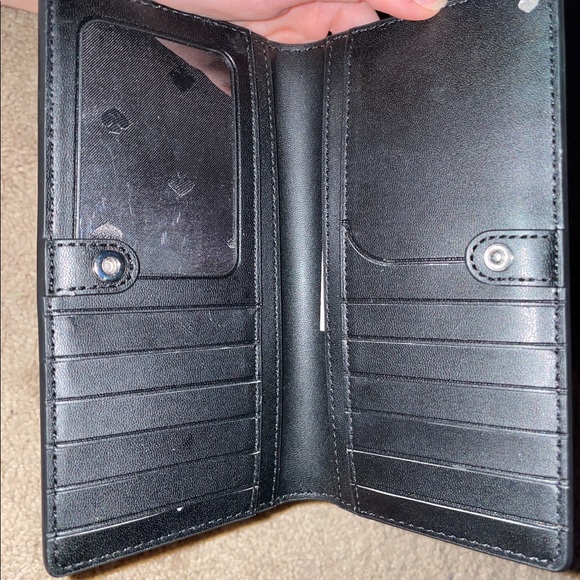 Kate Spade Wallet - Picture 3 of 4